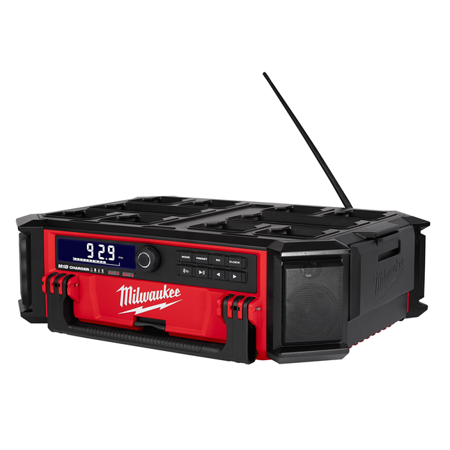 M18™ PACKOUT™ Radio with Charger